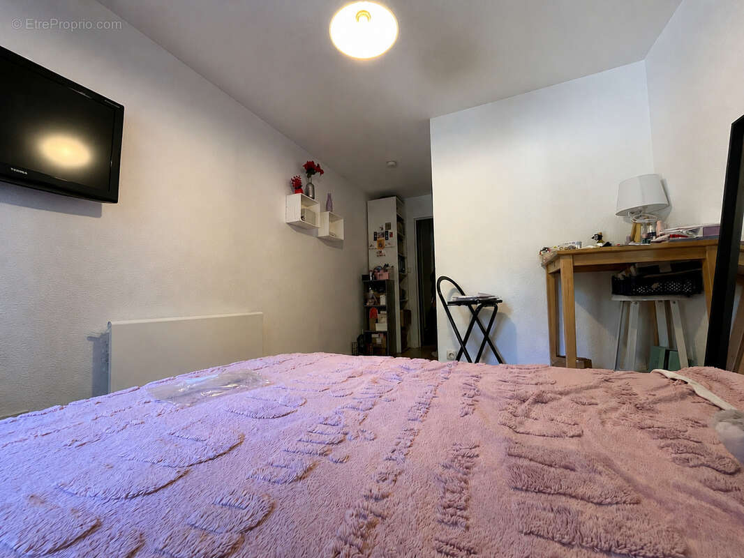 BORDEAUX Nansouty - Studio de 18 m2 avec parking. - photo 3
