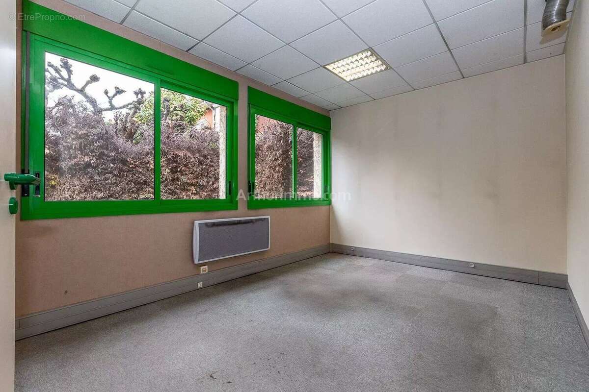 Commerce à BOURGOIN-JALLIEU