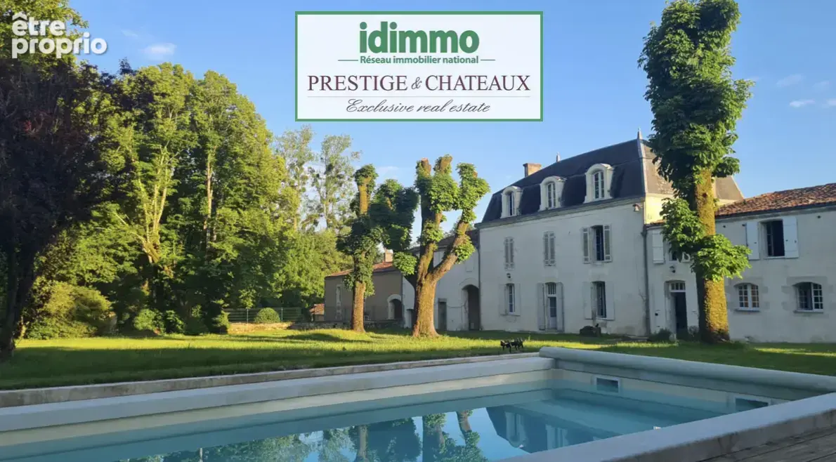 Logis charentais au cadre enchanteur - photo 1