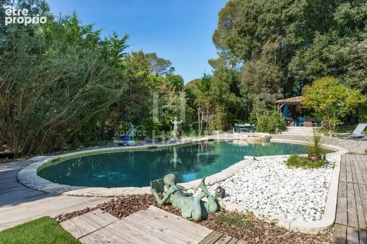 Élégante Villa dArchitecte avec Piscine - photo 4