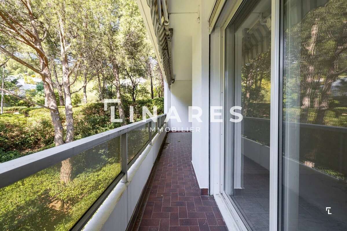 MY CADENELLE - Appartement T4/5 de 168m2 + Terrasses 35m2 - Résidence sécurisée avec piscine -13008 - photo 16
