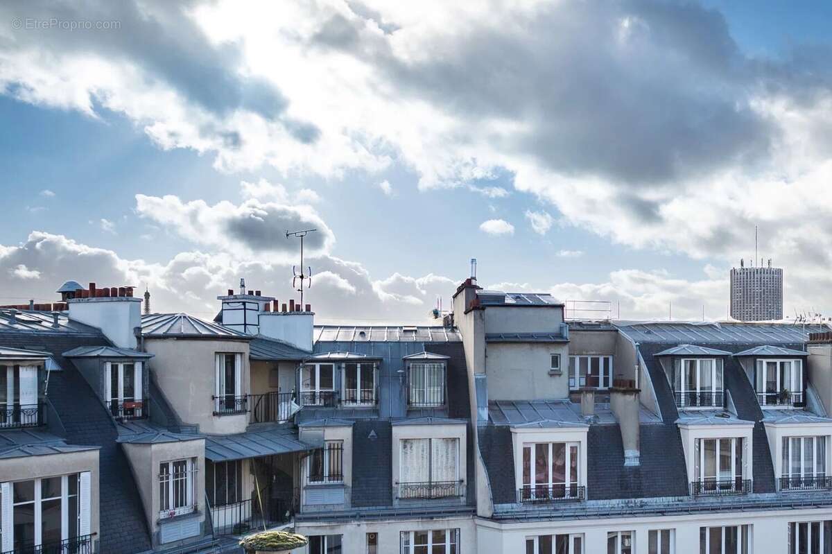 Appartement à PARIS-17E