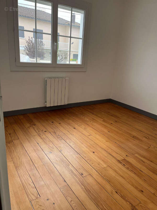 Maison à COGNAC