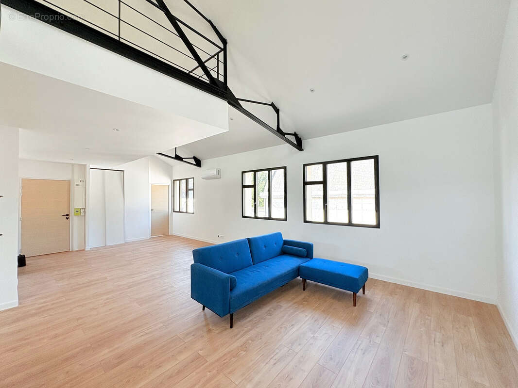 A VENDRE - Duplex d'exception   110 m2 habitables   Dernier étage   Amboise - photo 2