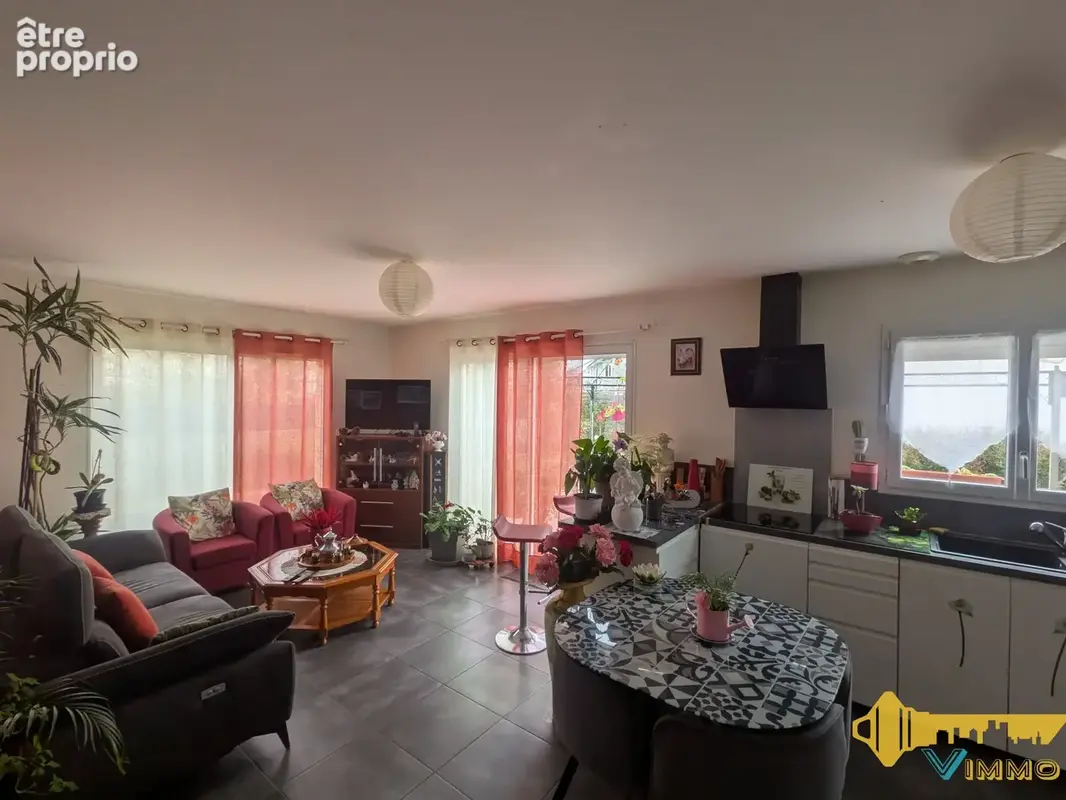 MACHECOUL - Plain-pied 90m2 - 3 chambres - garage - photo 2