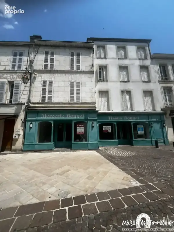 A vendre à COGNAC - Un emplacement d'exception au cœur du centre-ville - Immeuble de 725m2 à réhabiliter - photo 28