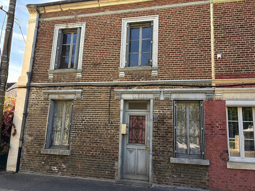 Maison à NOAILLES