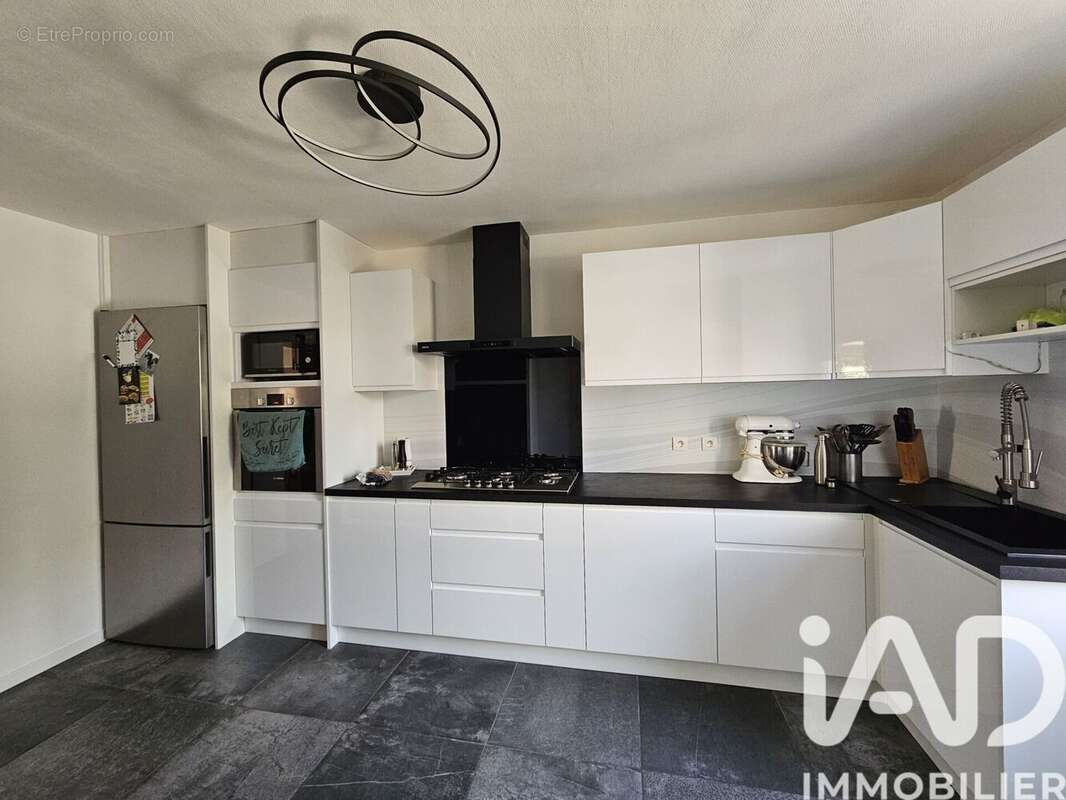 Photo 4 - Maison à SAINT-YORRE