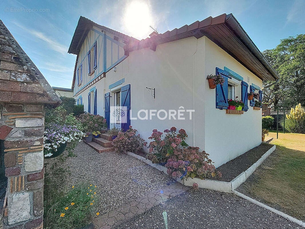 Maison à SAINT-AUBIN-LES-ELBEUF