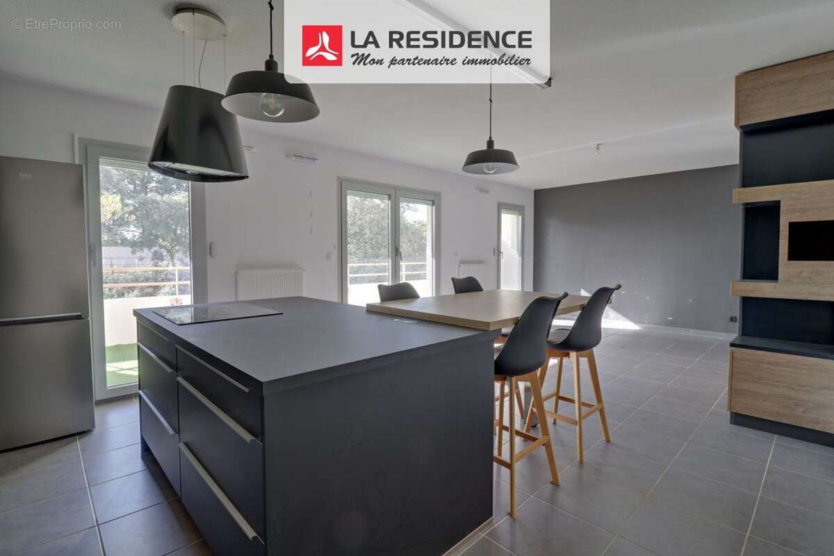 Appartement à CASTELNAU-LE-LEZ