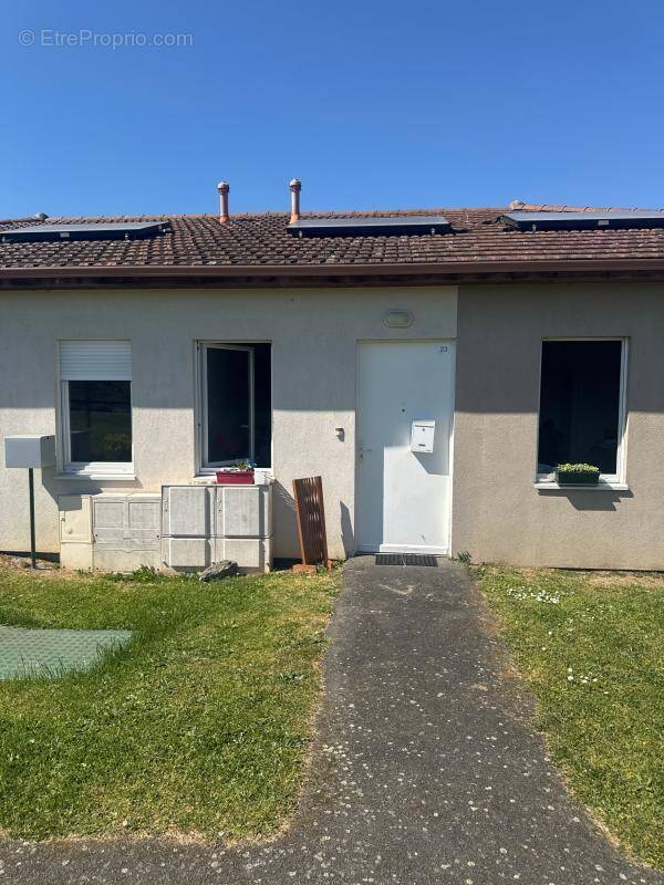 Maison à LE CHATELET