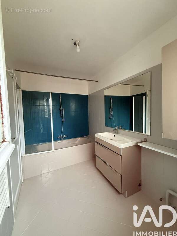 Photo 5 - Maison à LE COUDRAY-MONTCEAUX