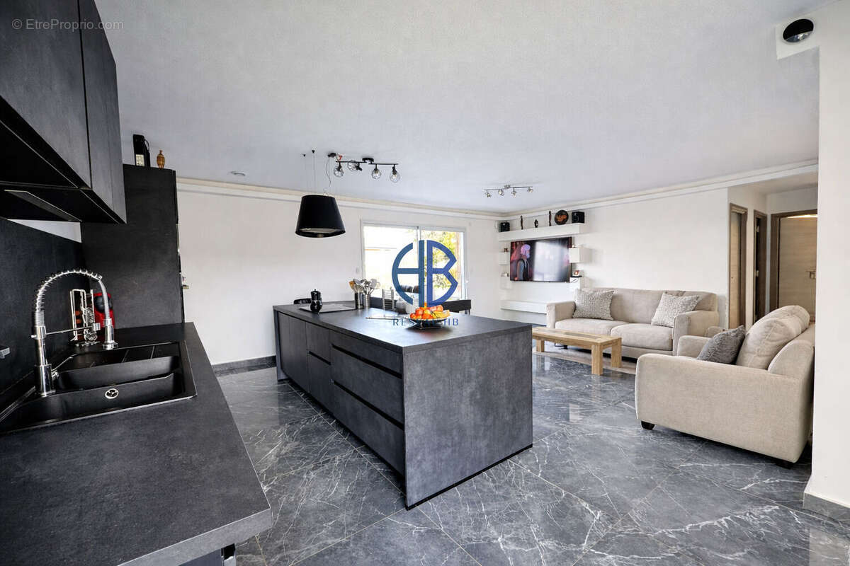 Maison à MARCILLOLES