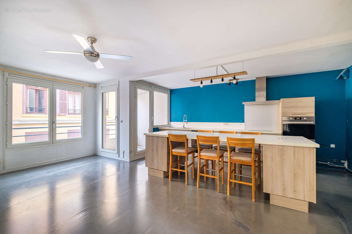 Appartement à LYON-9E