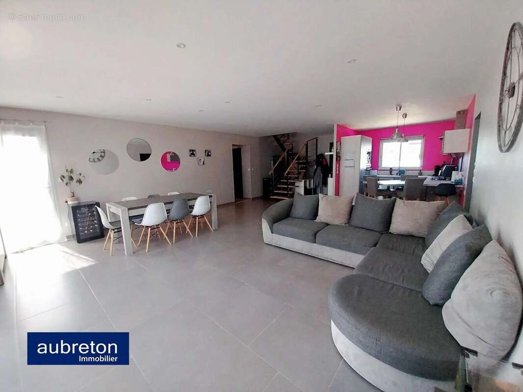 Maison à MARCILLOLES