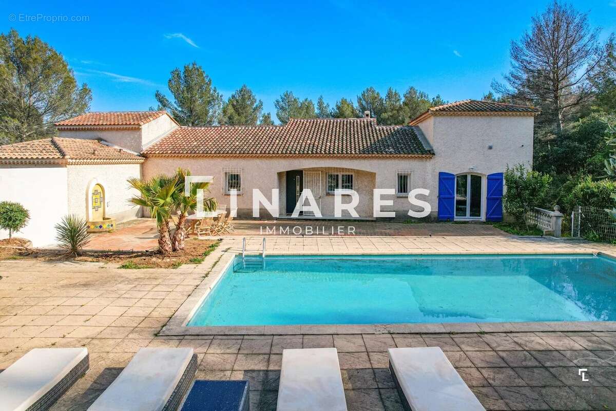 Maison à MARSEILLE-11E