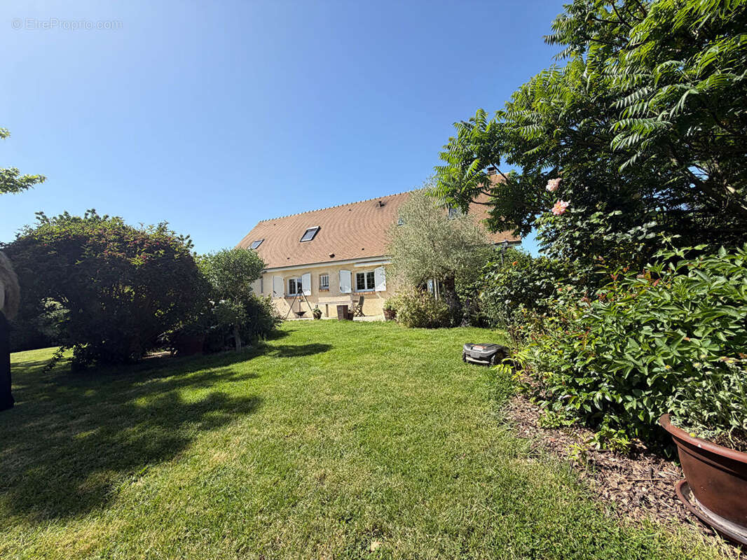 Maison à CLAVILLE