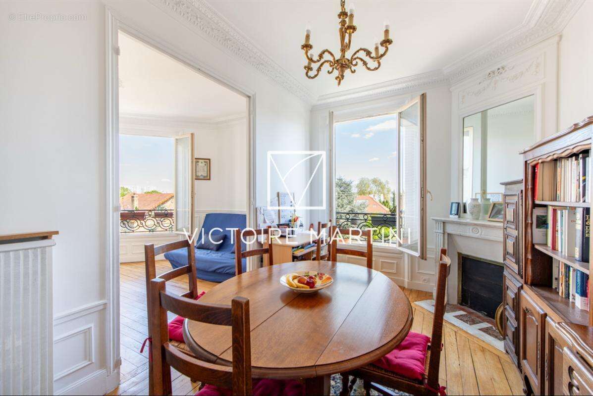 Appartement à COLOMBES
