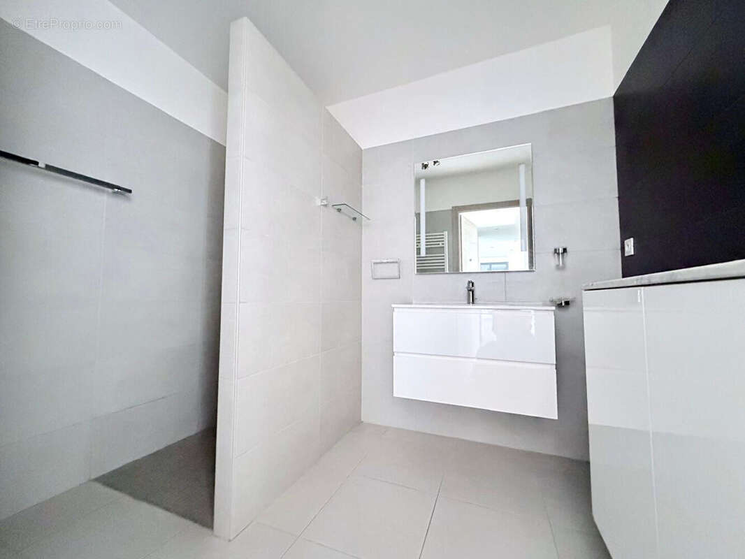 Appartement 58m² à borgo - photo 7