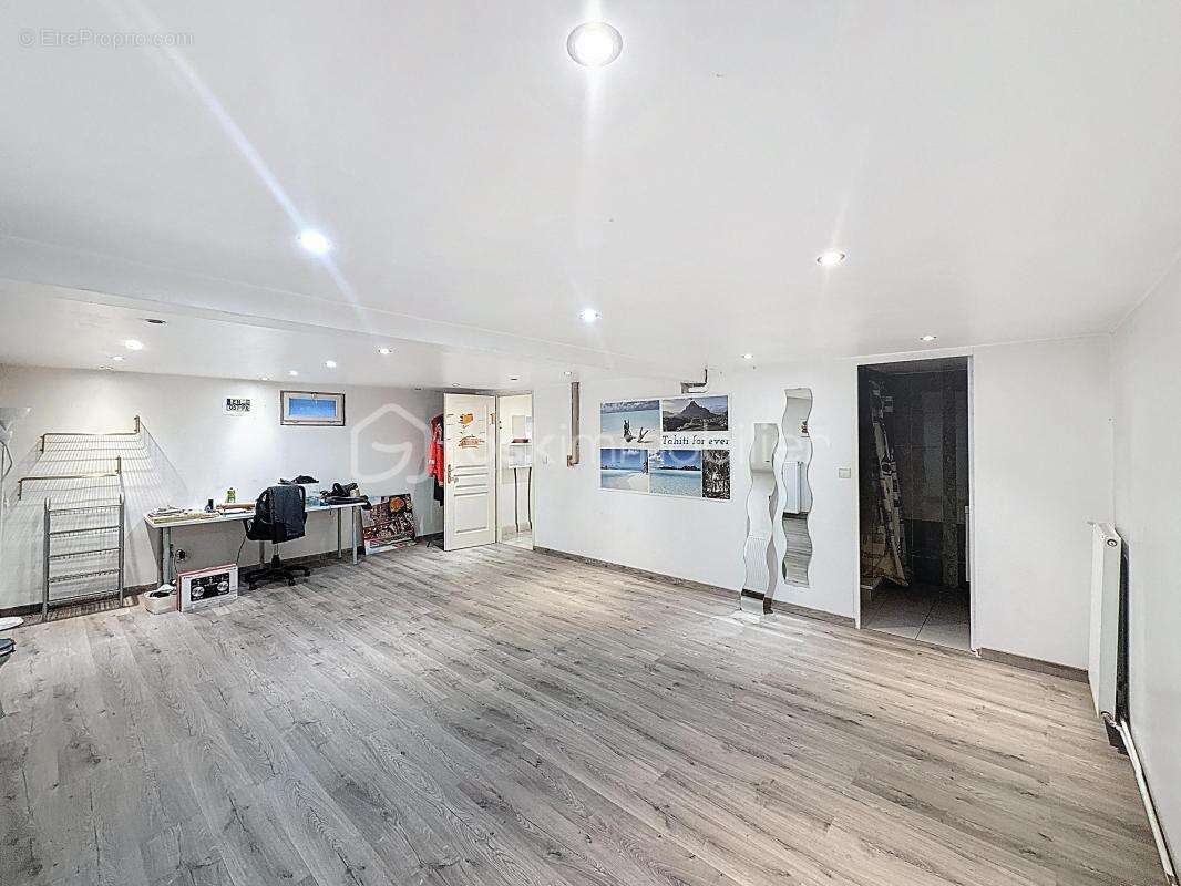 Maison à LES PAVILLONS-SOUS-BOIS