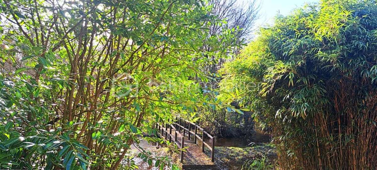 Maison à HUELGOAT