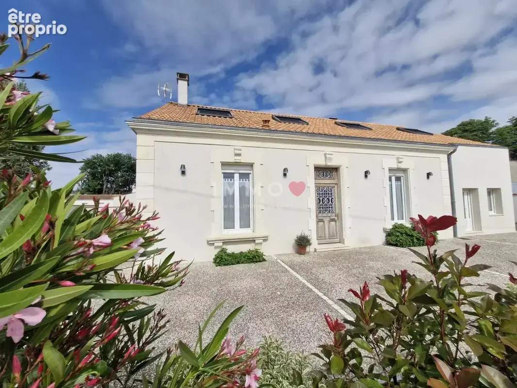 Photo Maison à Yves au prix de 494 737€