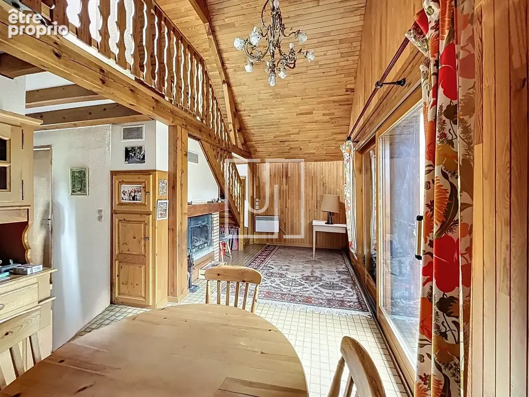 A vendre : Chalet 4 pièces avec terrasse, jardin et garage sur les hauteurs de Barcelonnette - photo 6