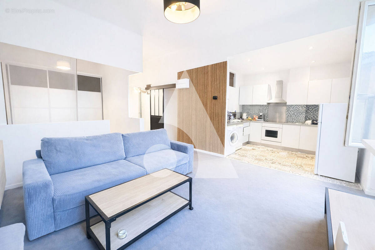 Appartement à MARSEILLE-7E