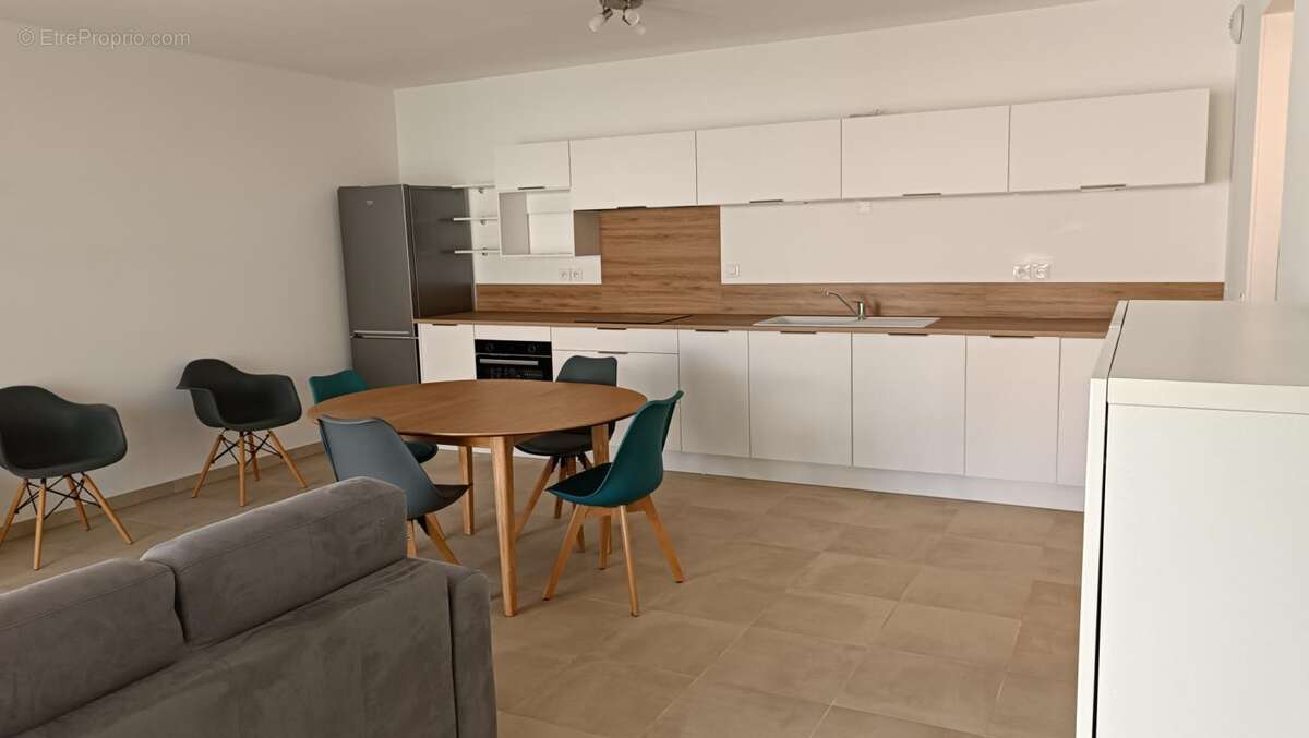 Appartement à VAISON-LA-ROMAINE