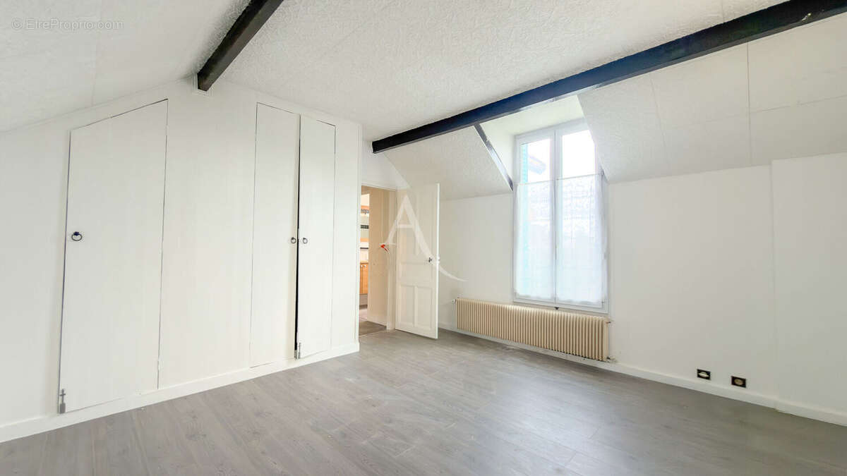 Maison à MONTGERON