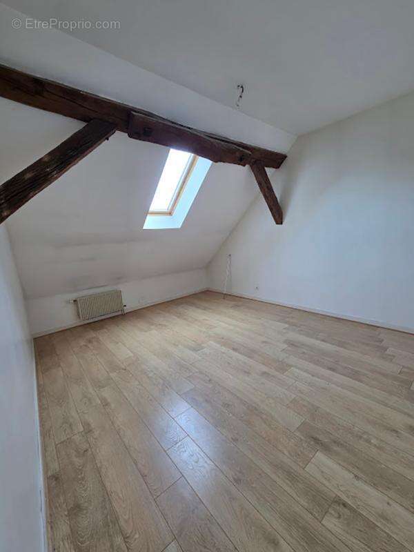 Maison ancienne de  4 pièces 92.11 m2 avec jardin clos - photo 9