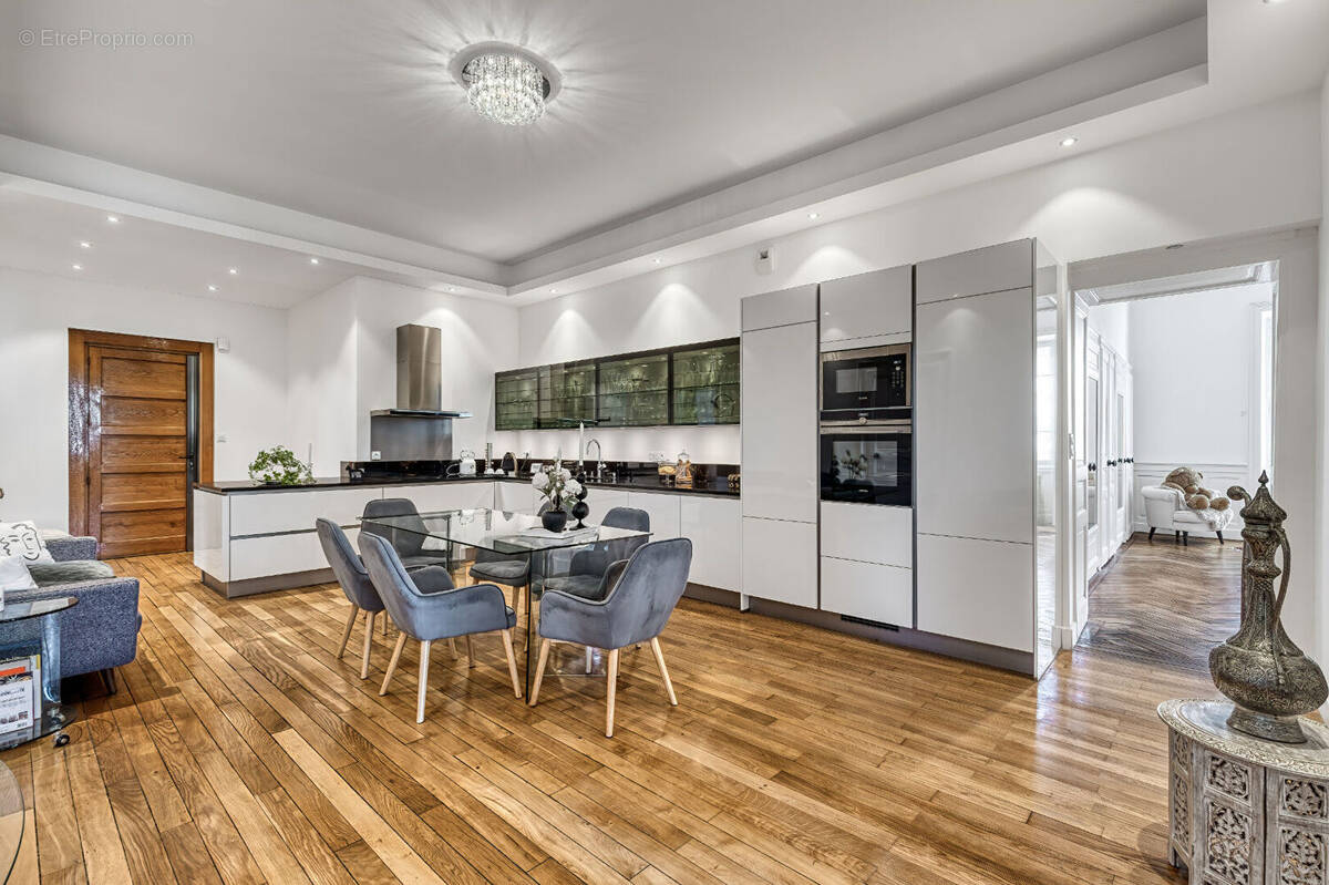 Appartement à AIX-LES-BAINS