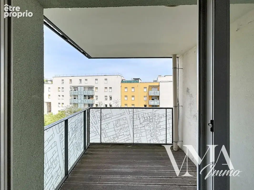 T2 de 39 M2 avec loggia  plus garage box fermé 69200 VENISSIEUX - photo 6