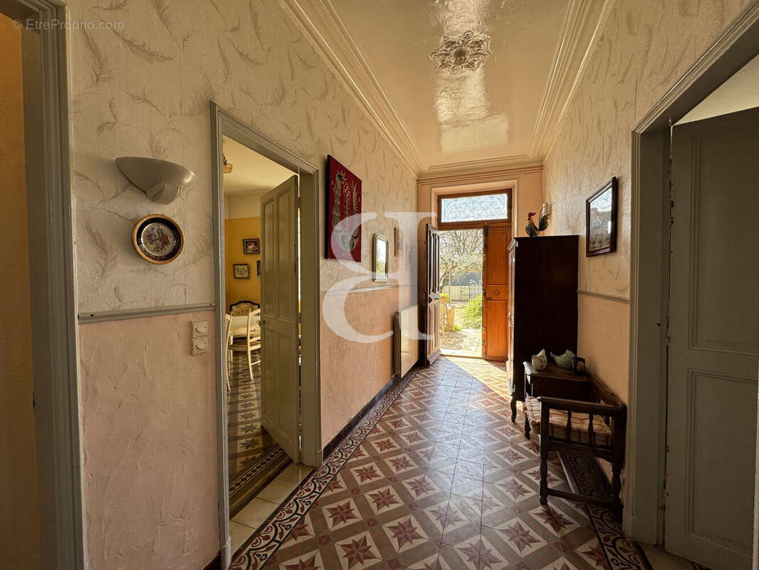 Maison à MAILLANE