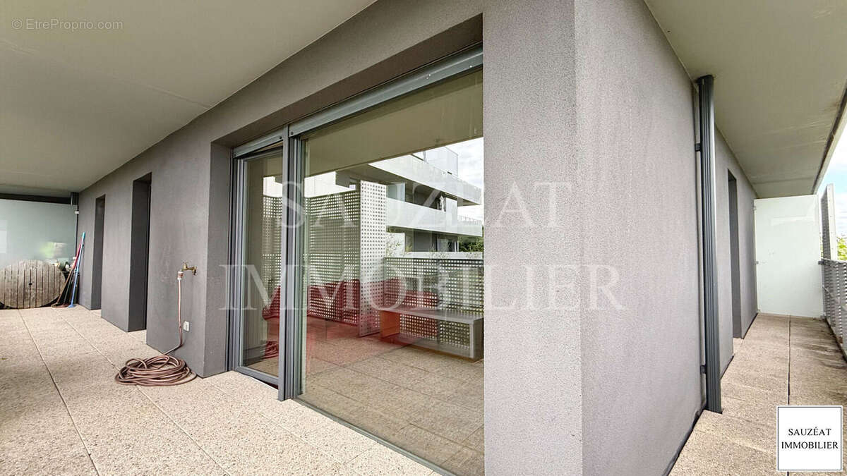 Appartement à BAGNEUX