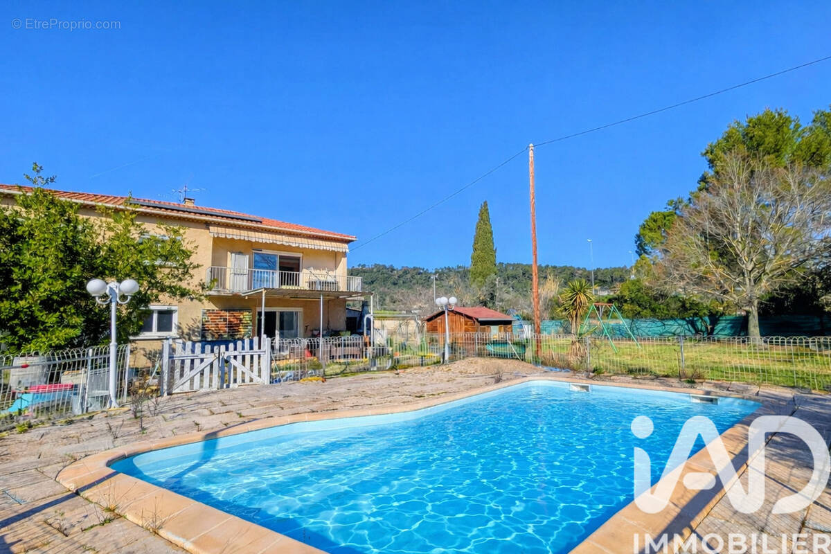 Photo 1 - Maison à LE LUC