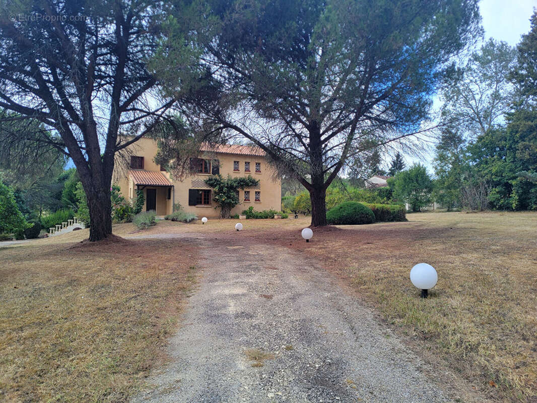Maison à LEMBRAS