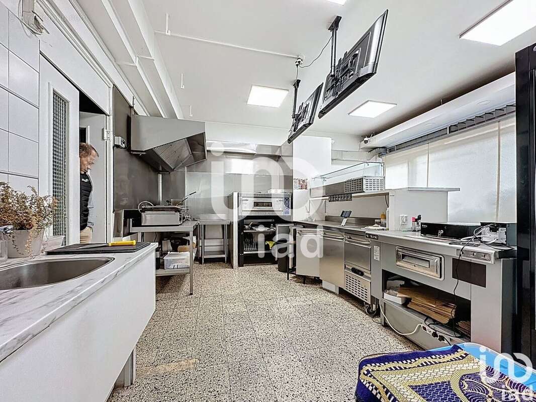 Photo 3 - Commerce à TARBES