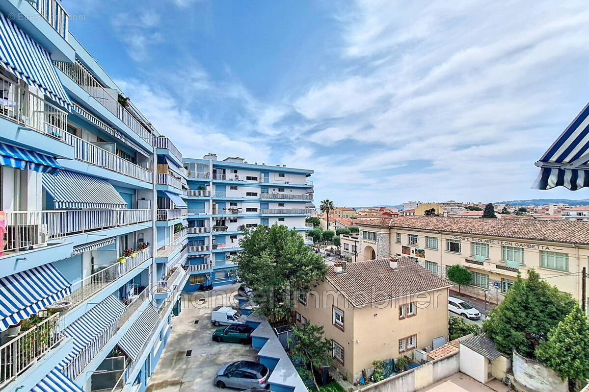 Appartement à CAGNES-SUR-MER
