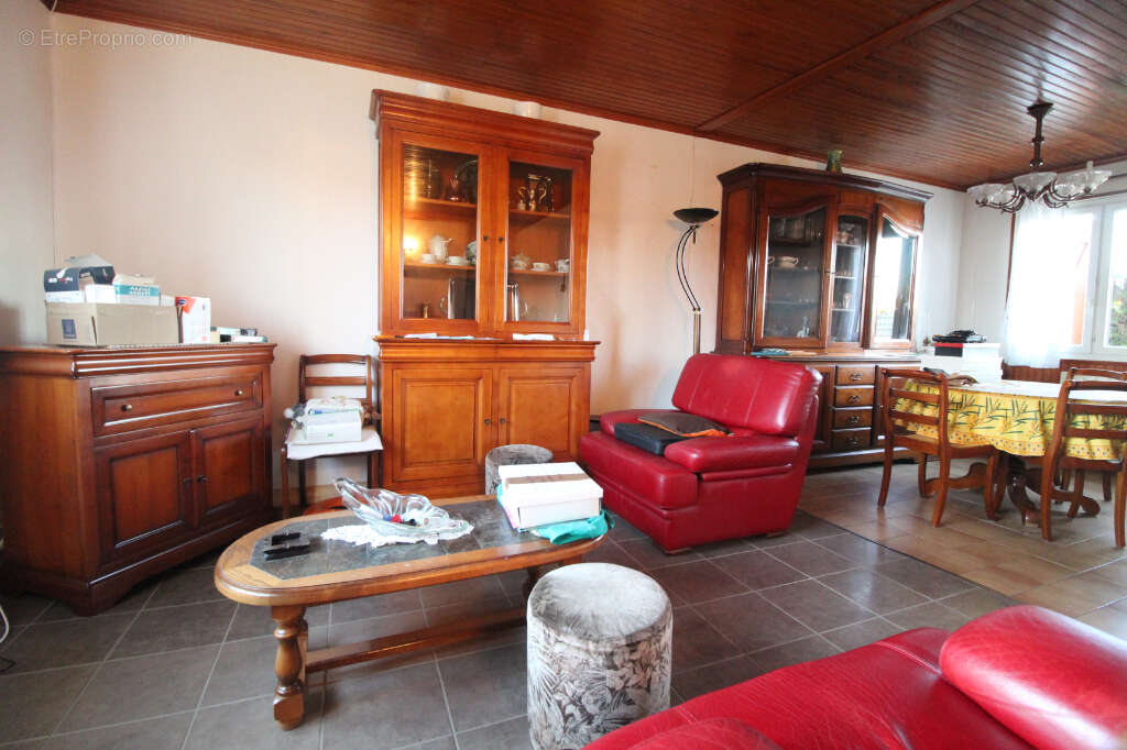 Maison à CHATEAUNEUF-EN-THYMERAIS