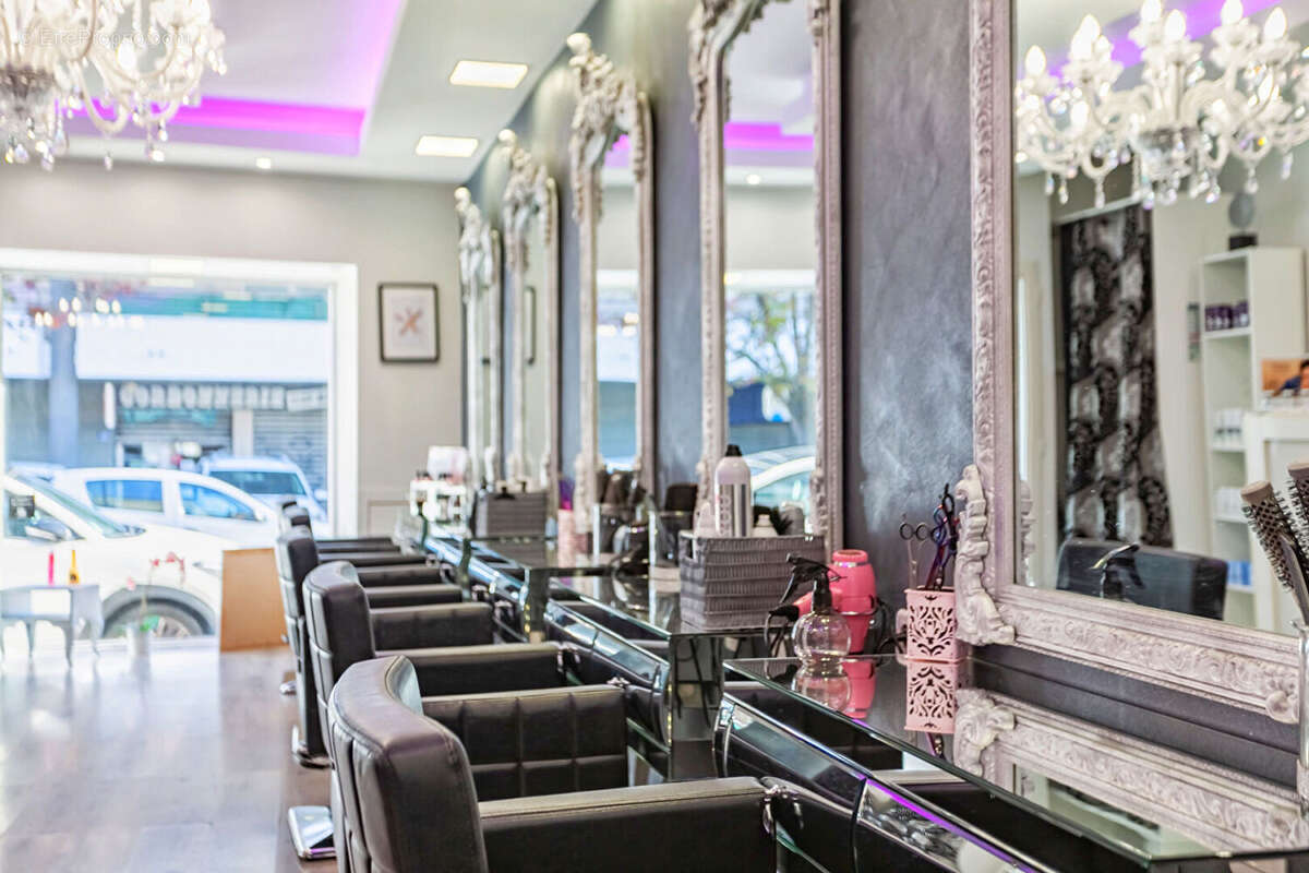 Commerce à MARSEILLE-12E