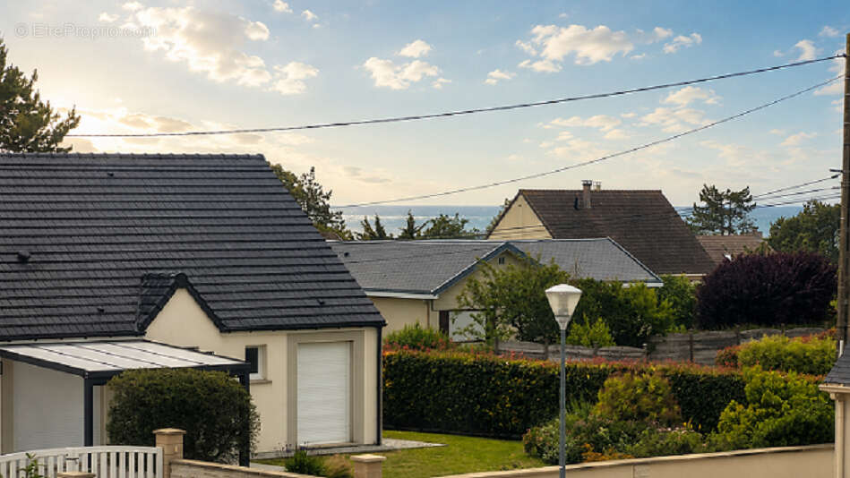 Maison à VER-SUR-MER
