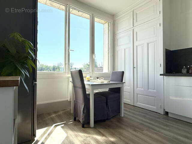 Appartement à COURMELLES