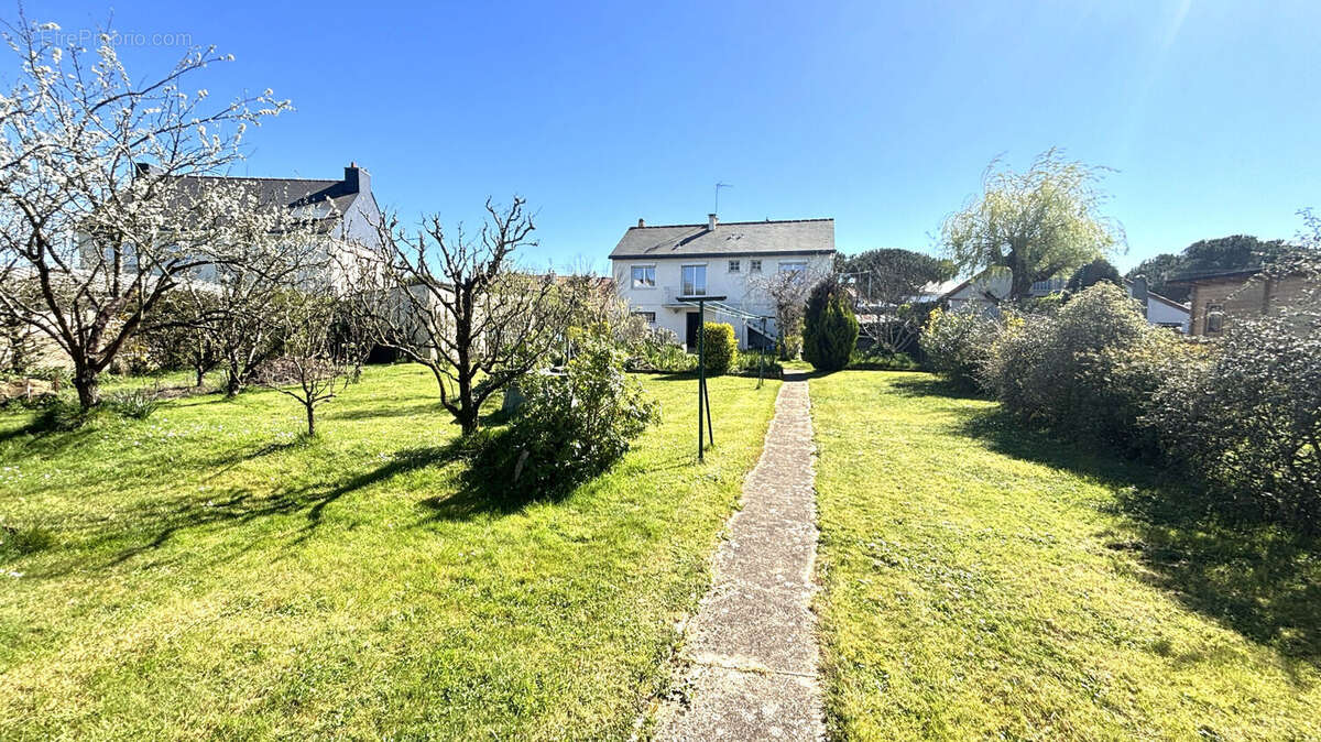 Maison à TRIGNAC