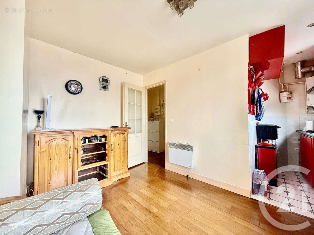 Appartement à CLICHY
