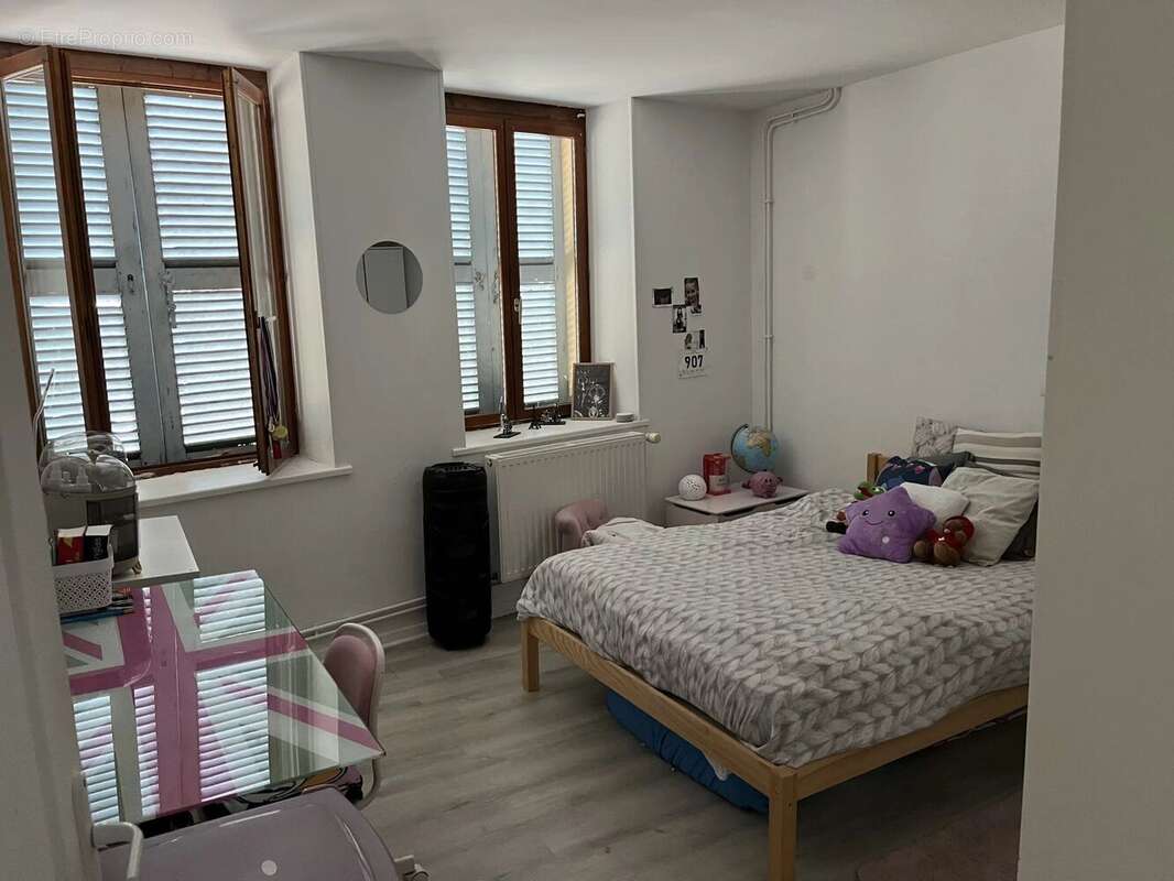 Maison à BAZEILLES
