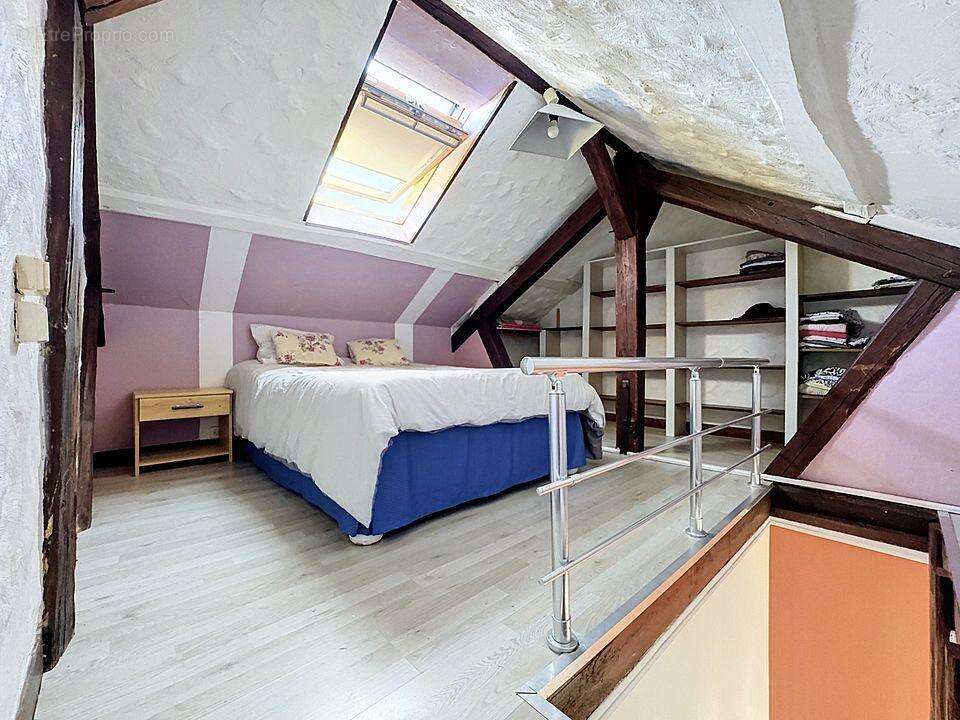 Appartement 26 m² à Clermont  - photo 3