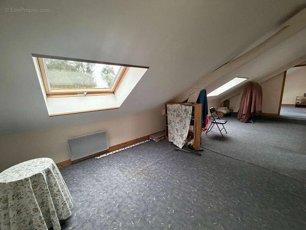 Maison à FOLLES