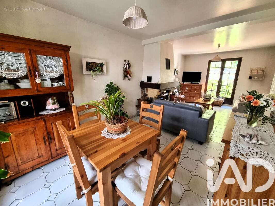 Maison 152 m² à Milly-La-Foret  - photo 6
