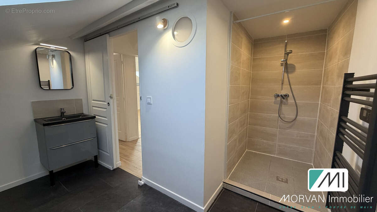 Maison 113 m² à Les Essarts-Le-Roi  - photo 9